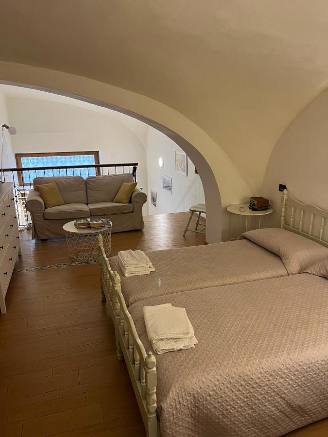 Loft Tanzi Apartment Бари Екстериор снимка