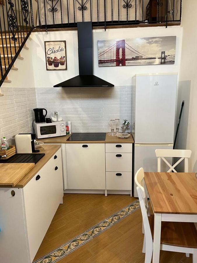Loft Tanzi Apartment Бари Екстериор снимка